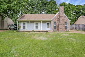 4511 Country Brook Dr Memphis, TN 38141